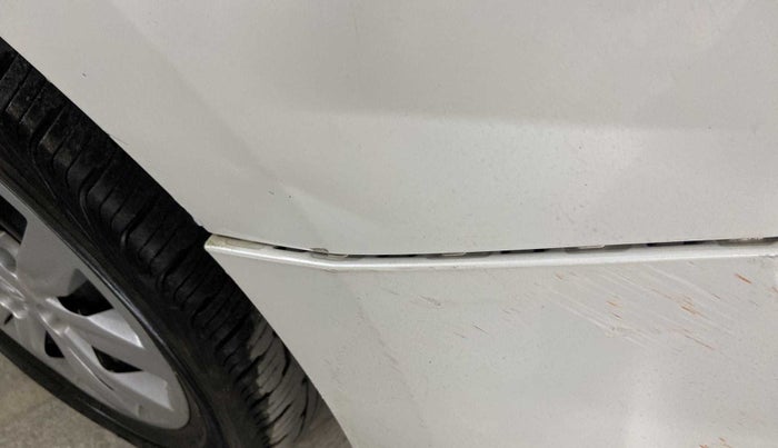 2019 Honda Amaze 1.2L I-VTEC E, Petrol, Manual, 74,738 km, Front bumper - Paint has minor damage