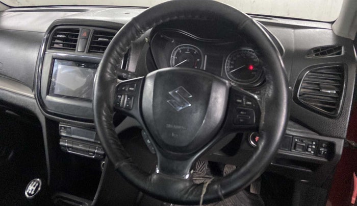 2018 Maruti Vitara Brezza ZDI PLUS DUAL TONE, Diesel, Manual, 74,221 km, Steering wheel - Sound system control not functional
