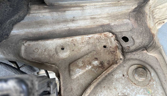 2018 Renault Kwid RXL, Petrol, Manual, 43,681 km, Left Apron - Apron minor rusted