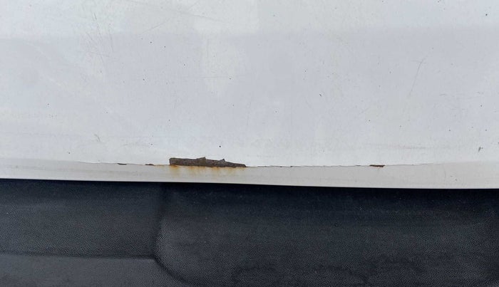 2018 Renault Kwid RXL, Petrol, Manual, 43,681 km, Dicky (Boot door) - Slightly dented