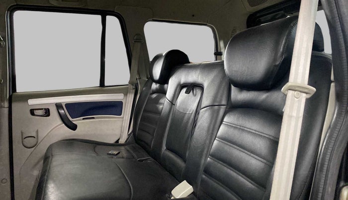 2018 Mahindra Scorpio S11 2WD, Diesel, Manual, 56,707 km, Right Side Rear Door Cabin