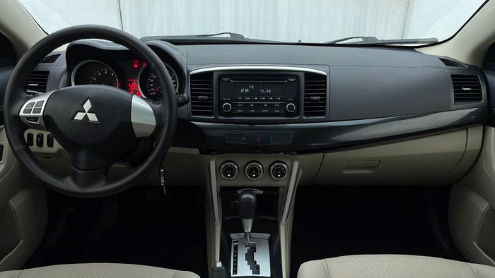 MITSUBISHI LANCER EX-Dashboard View
