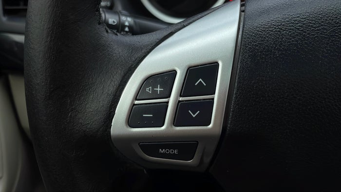 MITSUBISHI LANCER EX-Drivers Control