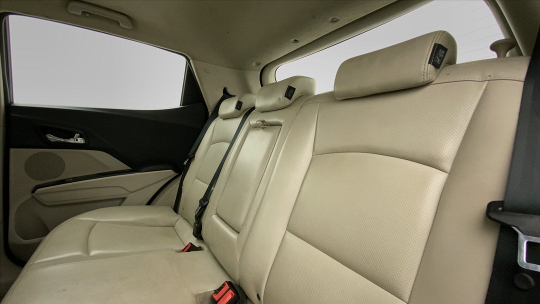 Right Side Rear Door Cabin