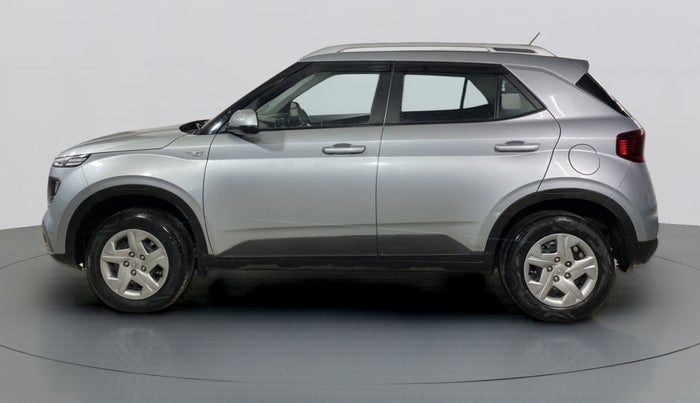 2021 Hyundai VENUE S 1.2, Petrol, Manual, 26,739 km, Left Side