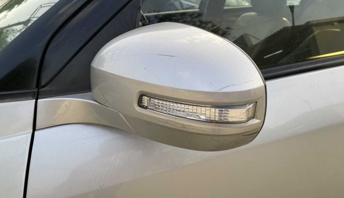2012 Maruti Swift Dzire VXI, Petrol, Manual, 84,657 km, Left rear-view mirror - Indicator light has minor damage