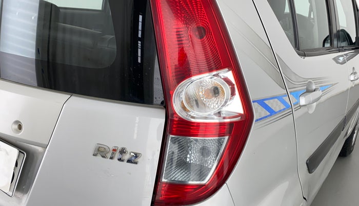 2012 Maruti Ritz VXI, Petrol, Manual, 41,115 km, Right tail light - Reverse gear light not functional