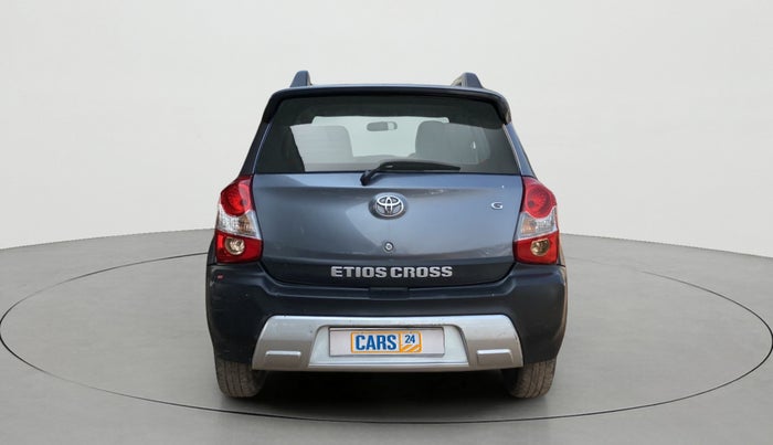 2014 Toyota Etios CROSS 1.2 G, Petrol, Manual, 44,436 km, Back/Rear