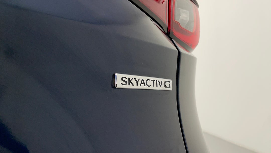 Badge (Boot Right Side)