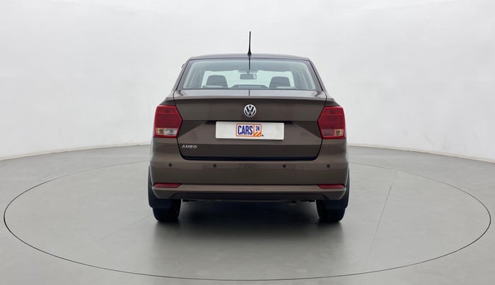 2016 Volkswagen Ameo COMFORTLINE 1.2, Petrol, Manual, 11,552 km, Back/Rear