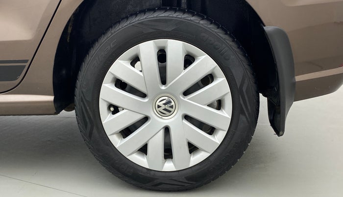2016 Volkswagen Ameo COMFORTLINE 1.2, Petrol, Manual, 11,552 km, Left Rear Wheel