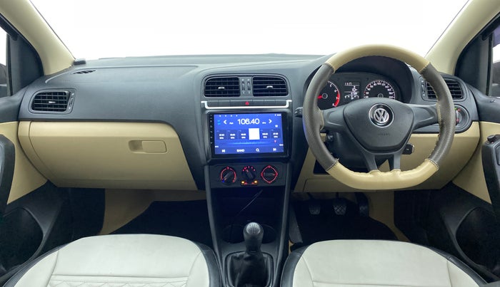 2016 Volkswagen Ameo COMFORTLINE 1.2, Petrol, Manual, 11,552 km, Dashboard
