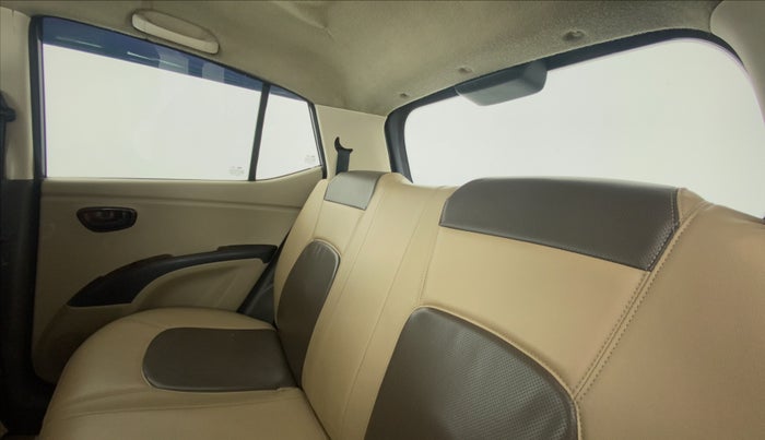 2014 Hyundai i10 MAGNA 1.1 IRDE2, Petrol, Manual, 66,490 km, Right Side Rear Door Cabin