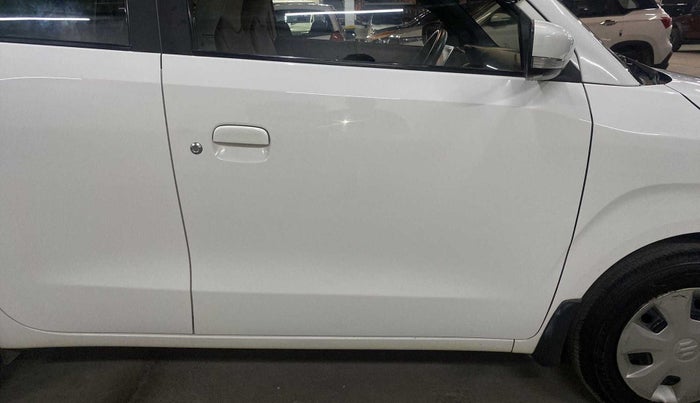 2020 Maruti New Wagon-R ZXI 1.2, Petrol, Manual, 22,750 km, Driver-side door - Minor scratches