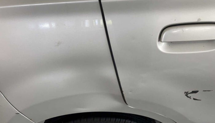 2014 Maruti Alto 800 LXI, Petrol, Manual, 84,928 km, Right quarter panel - Minor scratches