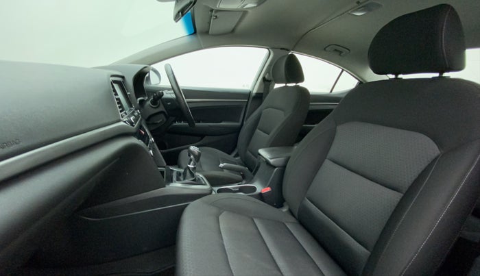 2017 Hyundai New Elantra 2.0 SX MT PETROL, Petrol, Manual, 24,018 km, Right Side Front Door Cabin