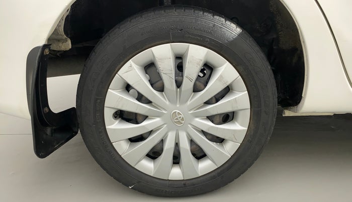 2013 Toyota Etios G, Petrol, Manual, 77,871 km, Right Rear Wheel