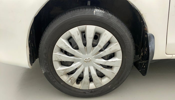 2013 Toyota Etios G, Petrol, Manual, 77,871 km, Left Front Wheel