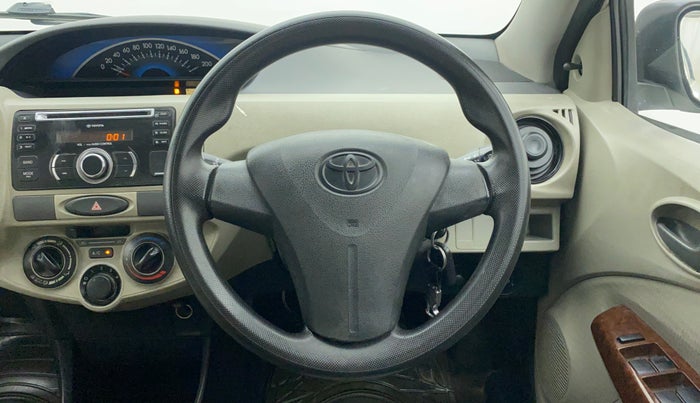 2013 Toyota Etios G, Petrol, Manual, 77,871 km, Steering Wheel Close Up
