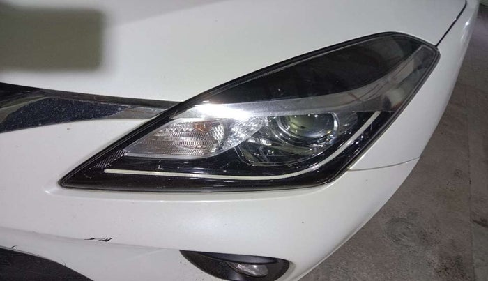 2020 Toyota Glanza G, Petrol, Manual, 38,634 km, Left headlight - Minor scratches