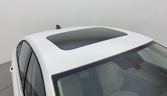 2022 Skoda SLAVIA STYLE 1.0L TSI AT, Petrol, Automatic, 2,125 km, Roof