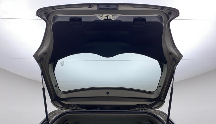 2019 Maruti Swift VXI, Petrol, Manual, 40,512 km, Boot Door Open