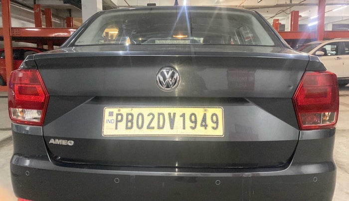 2019 Volkswagen Ameo COMFORTLINE 1.0, Petrol, Manual, 42,423 km, Dicky (Boot door) - Slightly dented