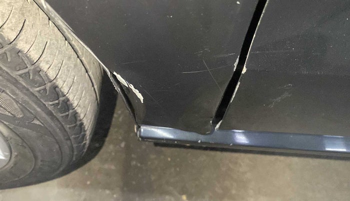 2019 Volkswagen Ameo COMFORTLINE 1.0, Petrol, Manual, 42,423 km, Left fender - Minor scratches