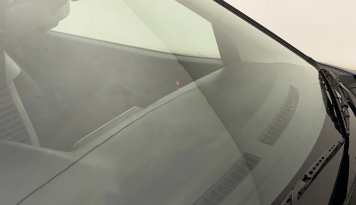 2019 Maruti Baleno ZETA PETROL 1.2, Petrol, Manual, 20,306 km, Front windshield - Minor spot on windshield