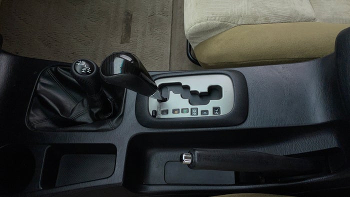 TOYOTA FORTUNER-Centre Console Trim Scratch