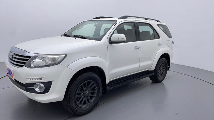 TOYOTA FORTUNER-Left Front Diagonal (45- Degree) View