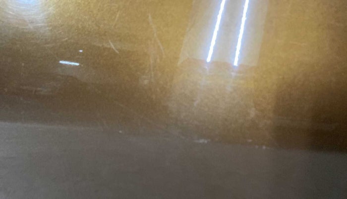 2019 Datsun Go Plus T, Petrol, Manual, 19,383 km, Front passenger door - Minor scratches