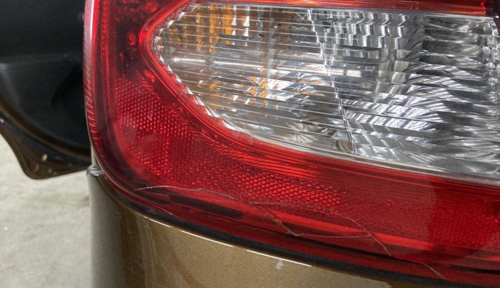 2019 Datsun Go Plus T, Petrol, Manual, 19,383 km, Left tail light - < 2 inches,no. = 2