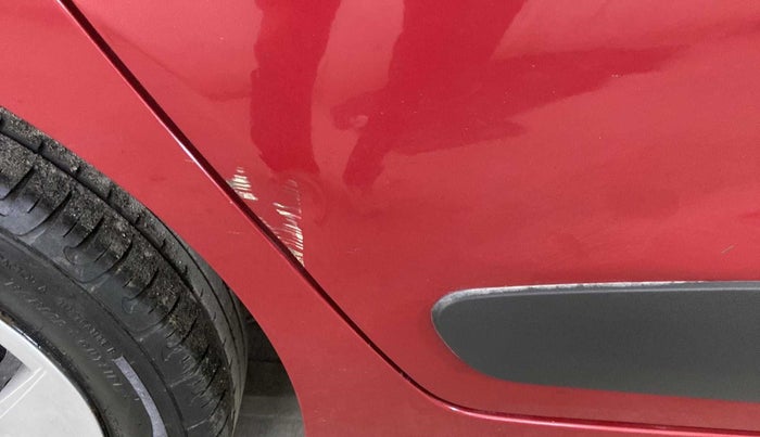 2014 Hyundai Xcent S 1.2, Petrol, Manual, 38,146 km, Right rear door - Minor scratches