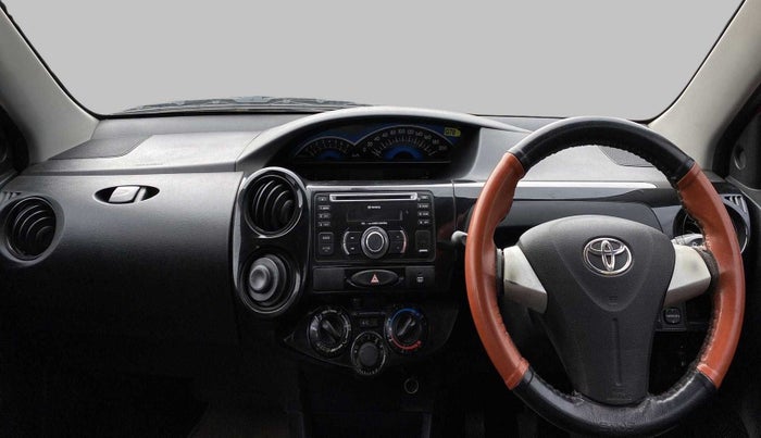 2015 Toyota Etios CROSS 1.2 G, Petrol, Manual, 23,653 km, Dashboard