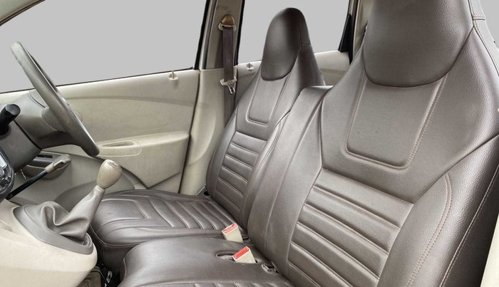 2014 Datsun Go T, Petrol, Manual, 36,932 km, Right Side Front Door Cabin