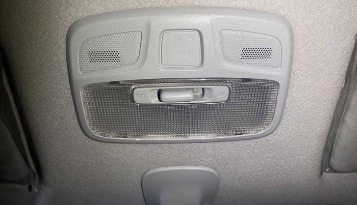 2018 Maruti Swift VXI, Petrol, Manual, 50,479 km, Ceiling - Roof light/s not working