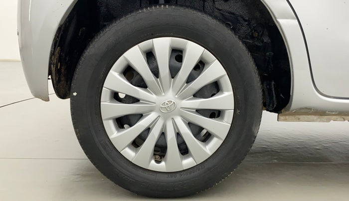 2012 Toyota Etios Liva G, Petrol, Manual, 63,341 km, Right Rear Wheel