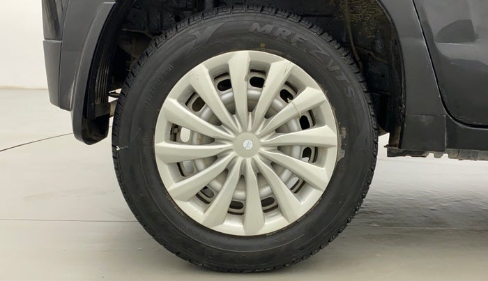 2018 Mahindra KUV 100 NXT K2 6 STR, Petrol, Manual, 51,108 km, Right Rear Wheel