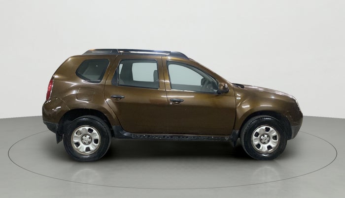 2015 Renault Duster 85 PS RXL, Diesel, Manual, 97,735 km, Right Side View