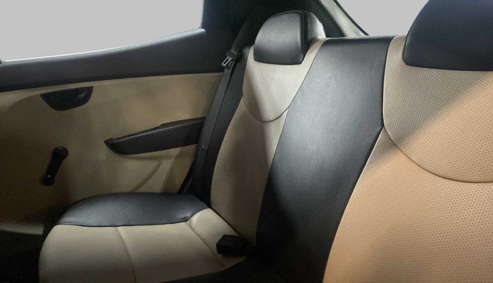 2015 Hyundai Eon ERA +, Petrol, Manual, 51,375 km, Right Side Rear Door Cabin