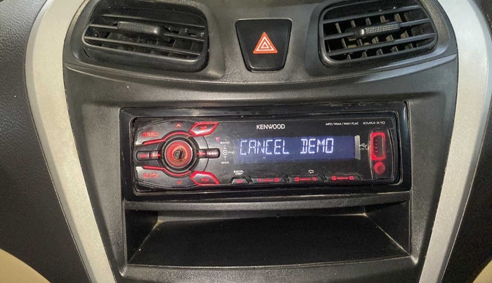 2015 Hyundai Eon ERA +, Petrol, Manual, 51,375 km, Infotainment system - Front speakers missing / not working