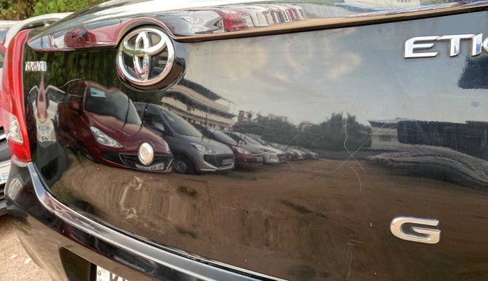 2011 Toyota Etios G, Petrol, Manual, 58,683 km, Dicky (Boot door) - Minor scratches