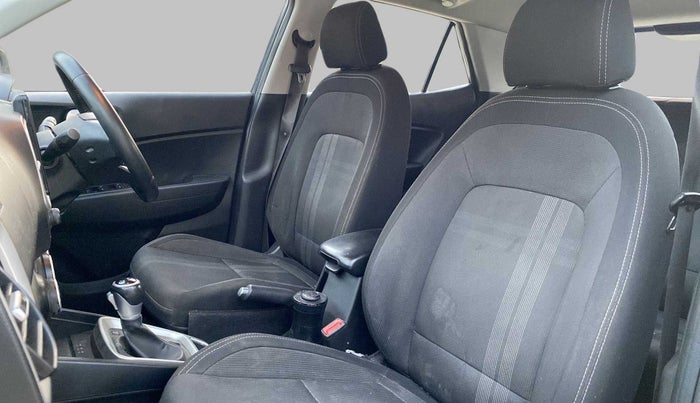 2019 Hyundai VENUE SX PLUS 1.0 TURBO DCT, Petrol, Automatic, 86,626 km, Right Side Front Door Cabin