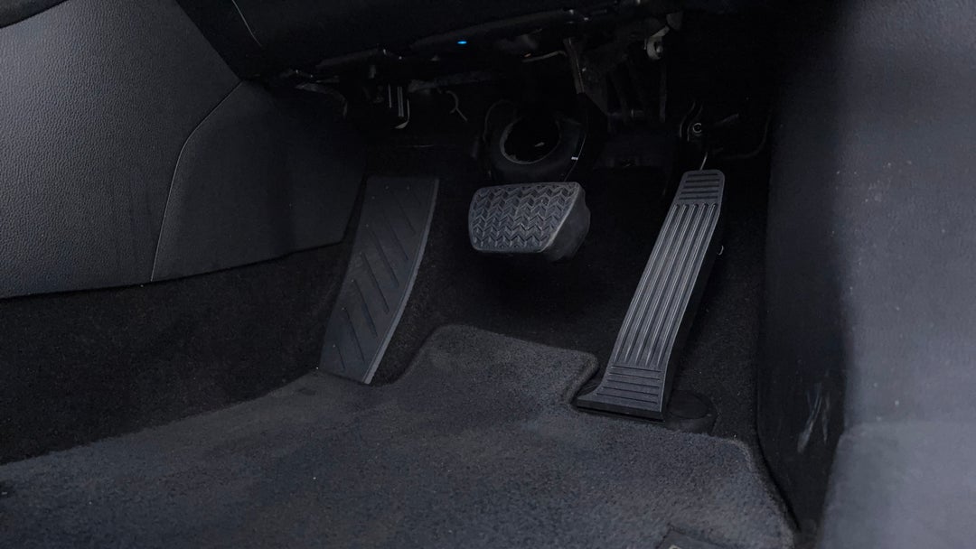 Pedals and Footmat