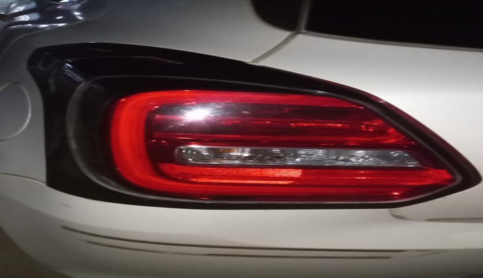 2018 Maruti Swift VXI AMT, Petrol, Automatic, 51,706 km, Right tail light - Minor damage