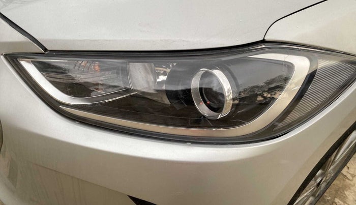 2016 Hyundai New Elantra 2.0 SX MT PETROL, Petrol, Manual, 72,615 km, Left headlight - Minor scratches
