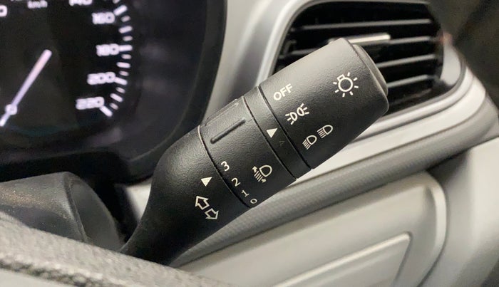 2021 Tata ALTROZ XE PETROL, Petrol, Manual, 39,436 km, Dashboard - Headlight height adjustment not working