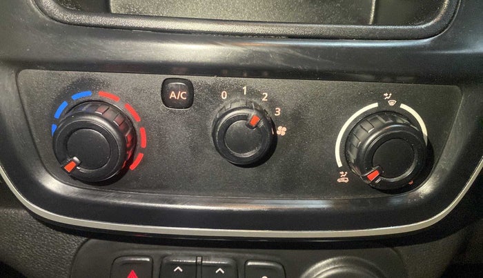 2019 Renault Kwid RXL, Petrol, Manual, 32,064 km, AC Unit - Directional switch has minor damage