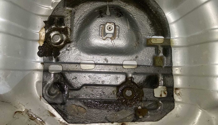 2017 Maruti Alto K10 VXI, Petrol, Manual, 48,220 km, Boot floor - Slightly dented